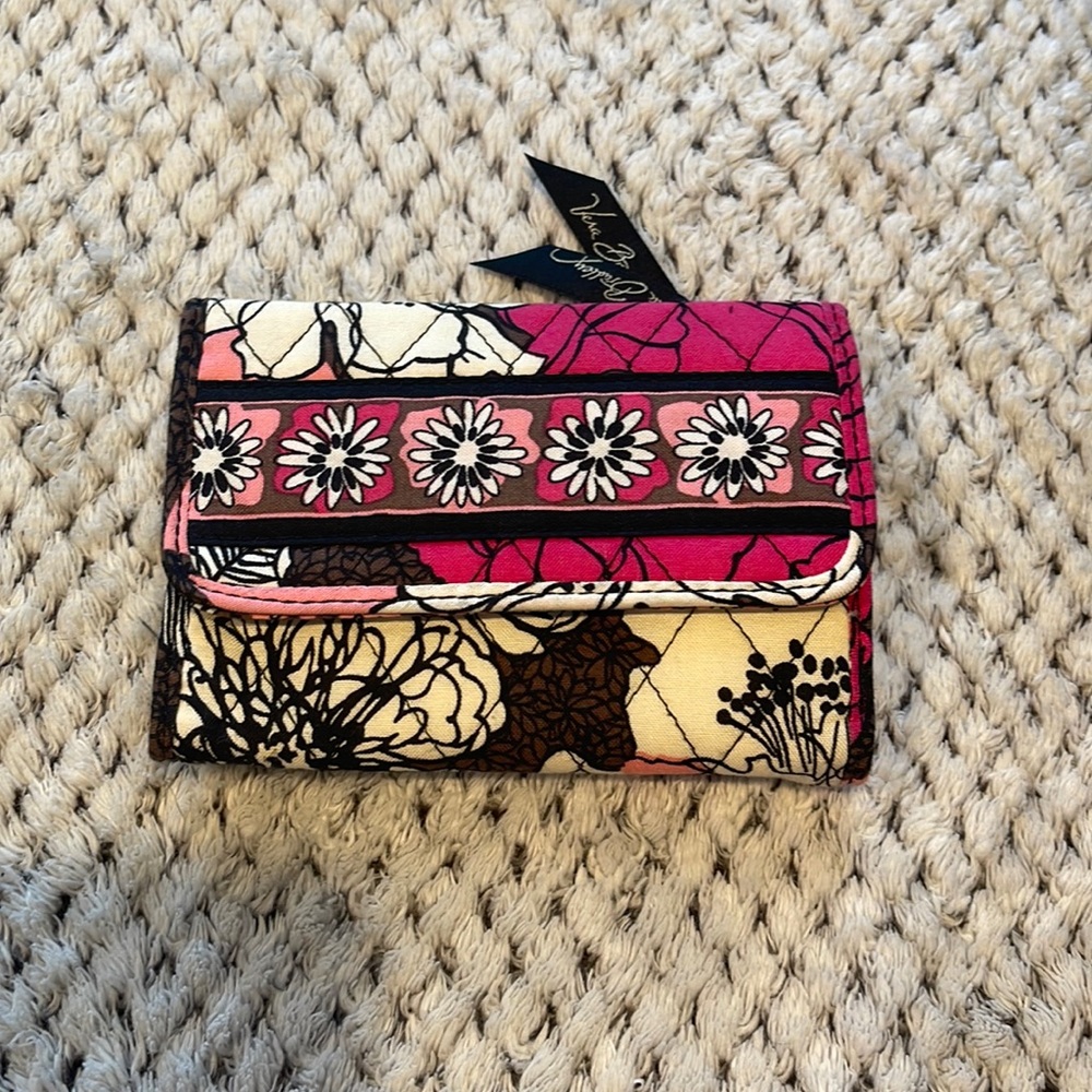 Vera Bradley mocha rouge trifold wallet